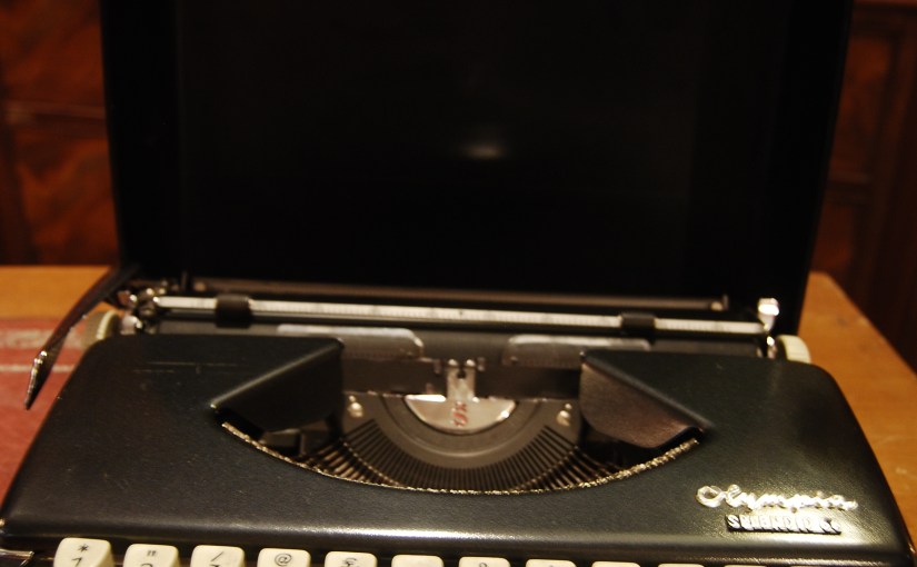 Vintage Olympia Typewriter “Splendid 66” Model&nbsp;£38