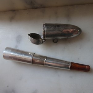Rare Travel Cheroot Holder by Thomas H Vale in bullet-shaped pendant 1915