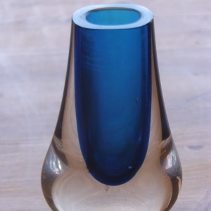 Whitefriars Kingfisher Blue Geoffrey Baxter Vase