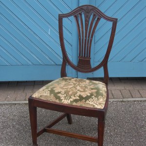 Set of 6 Antique Mahogany Hepplewhite Style Chairs